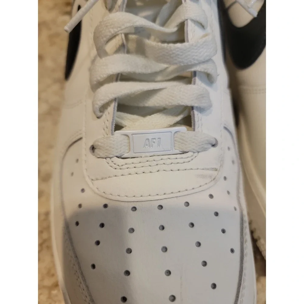 NIKE AIR FORCE 1 LOW ID NIKE BY YOU HD WHITE-BLACK SZ 10 [CT7875-994] Worn Once