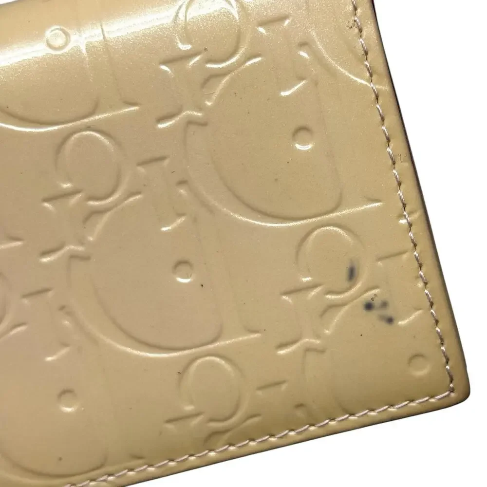 Dior gorgeous beige
