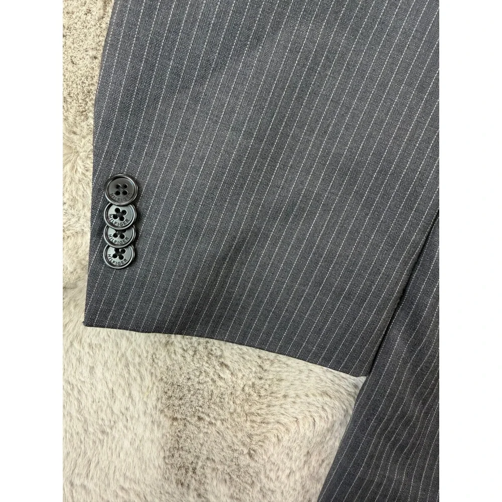 Tommy Hilfiger wool refined construction