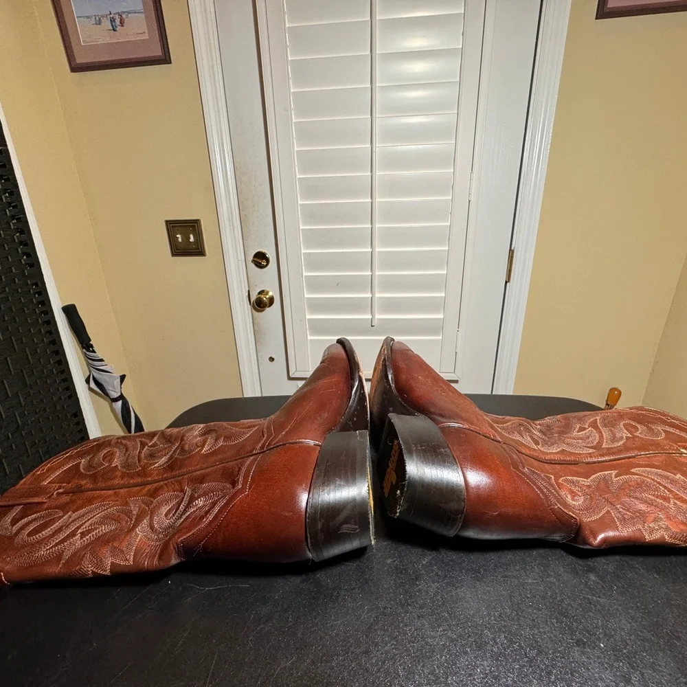 Dan Post boot size 9.5 DP211R cowboy western boot