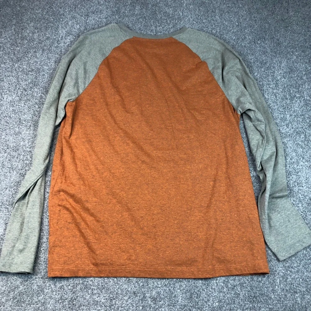 Levis embrace rugged