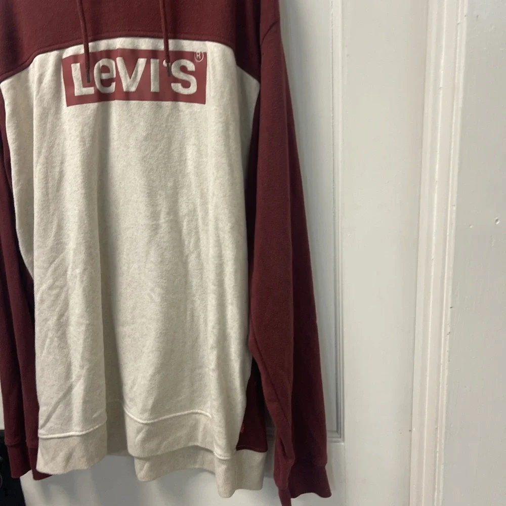 Levis levi men