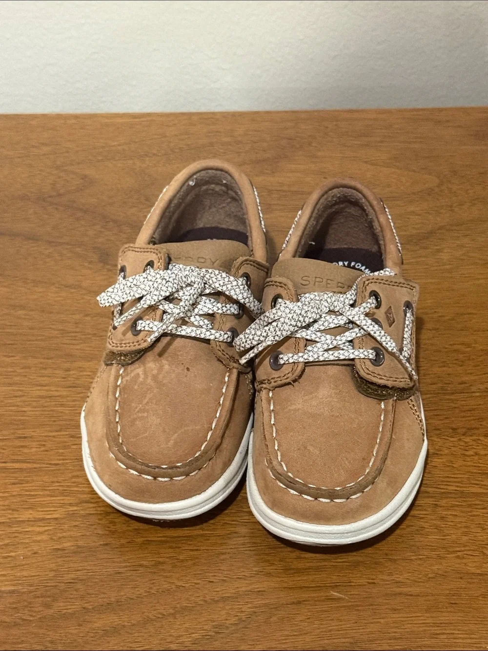 Sperry classic tan