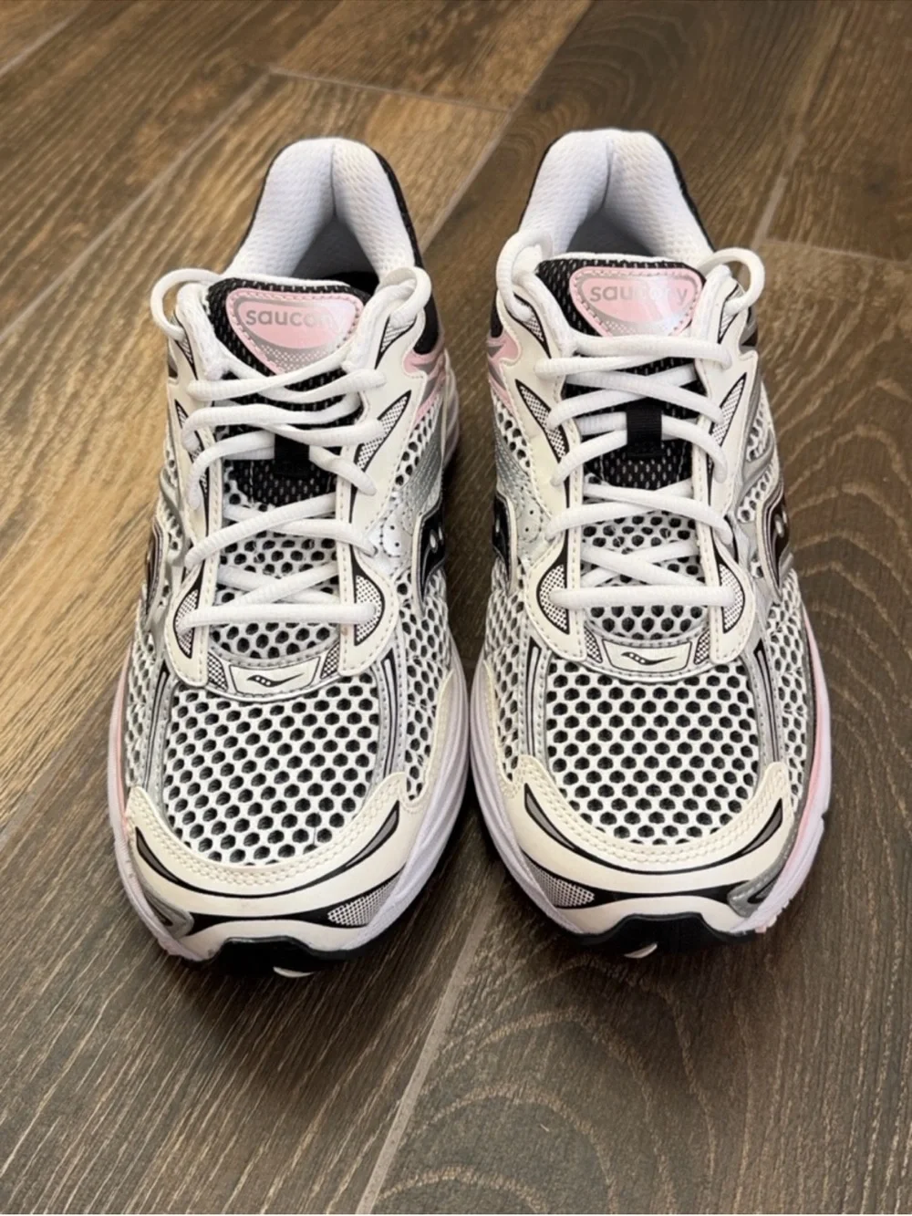 Saucony nwot men