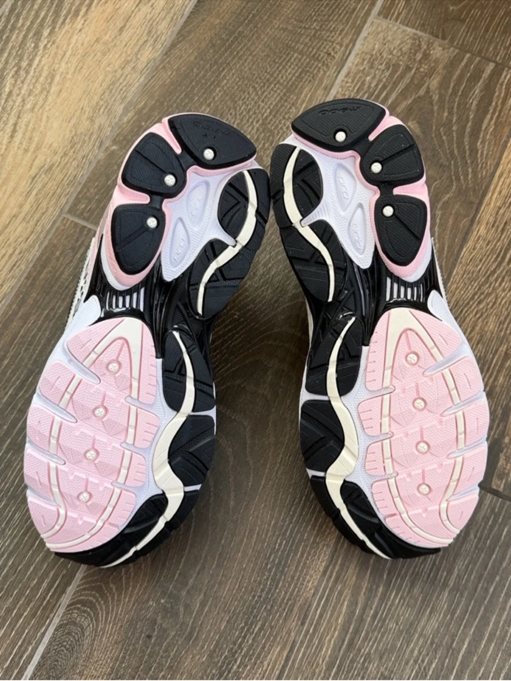 Saucony nwot men