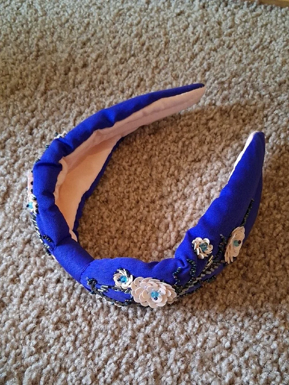 N/A stylish royal
