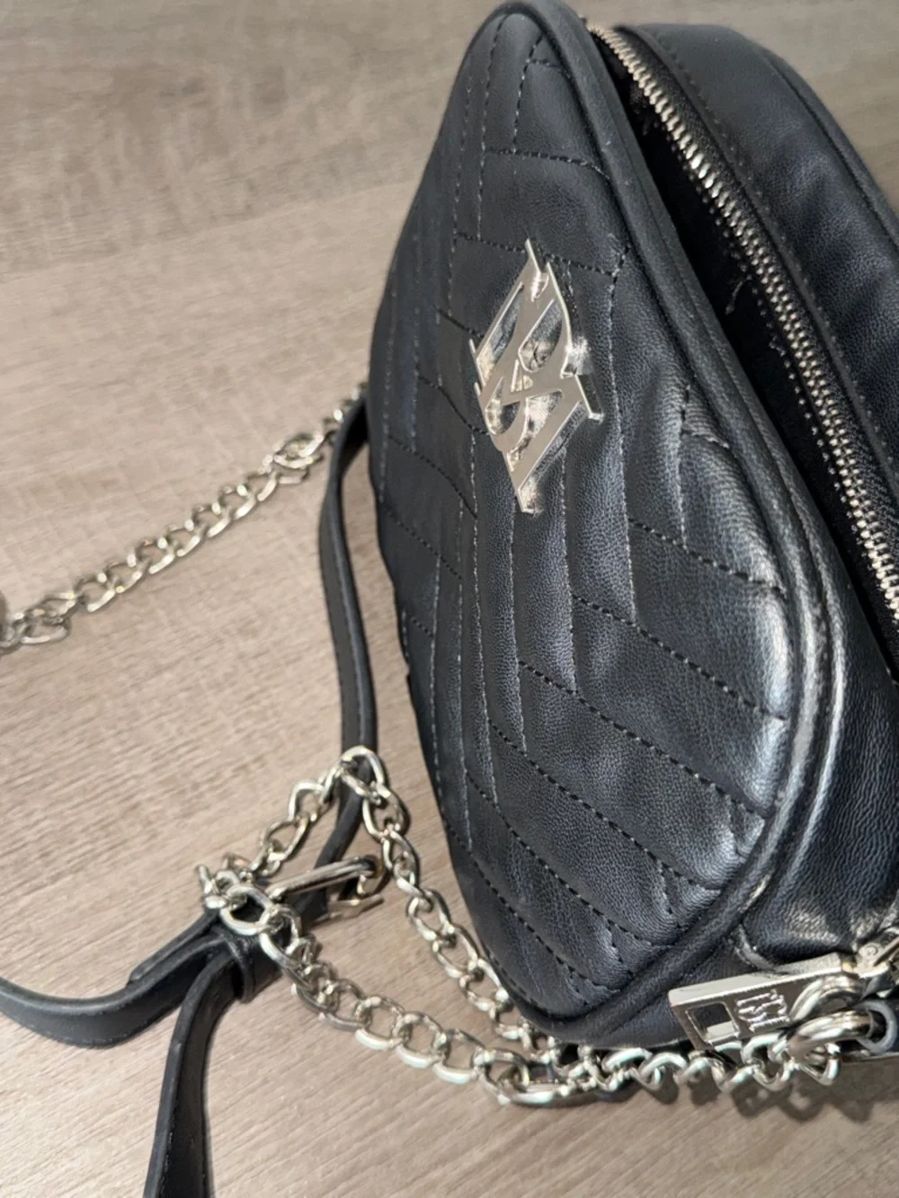 Badgley Mischka sleek black