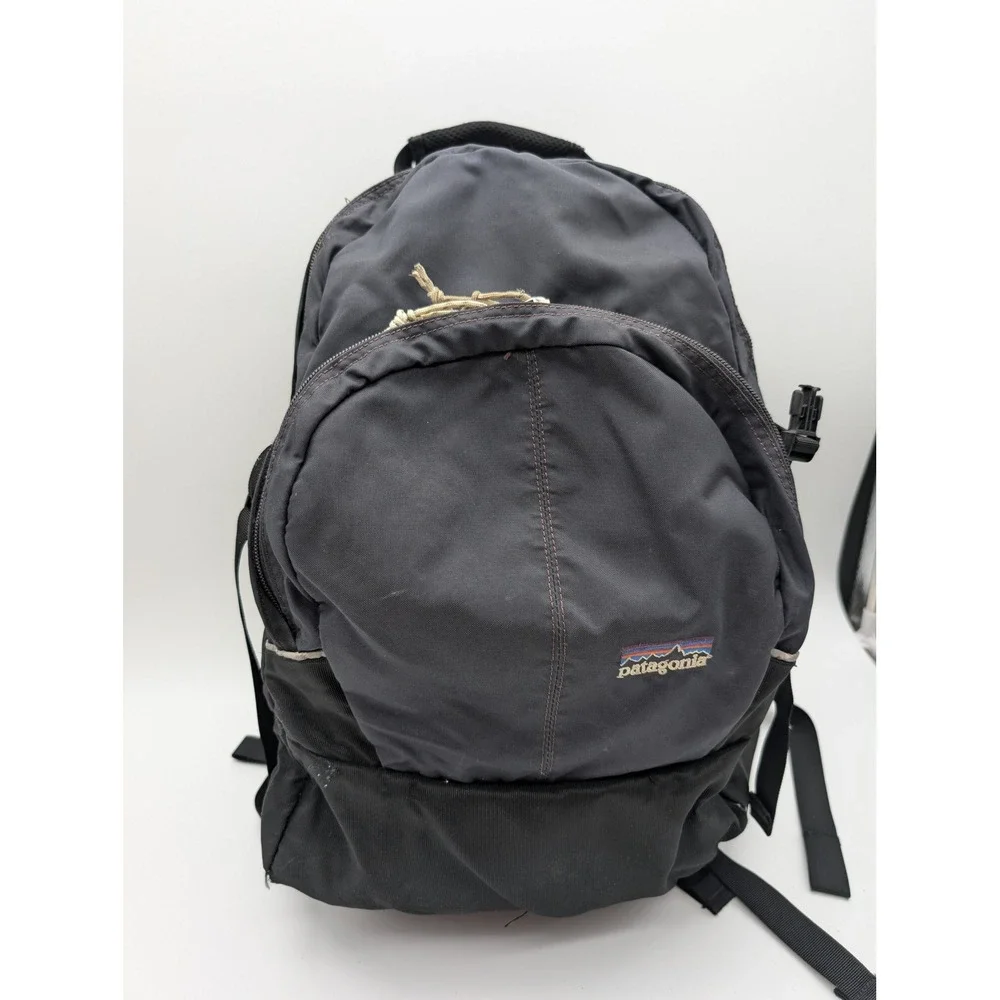 Patagonia Black Charcoal Grey Multi Compartment Hiking Travel Backpack Bag