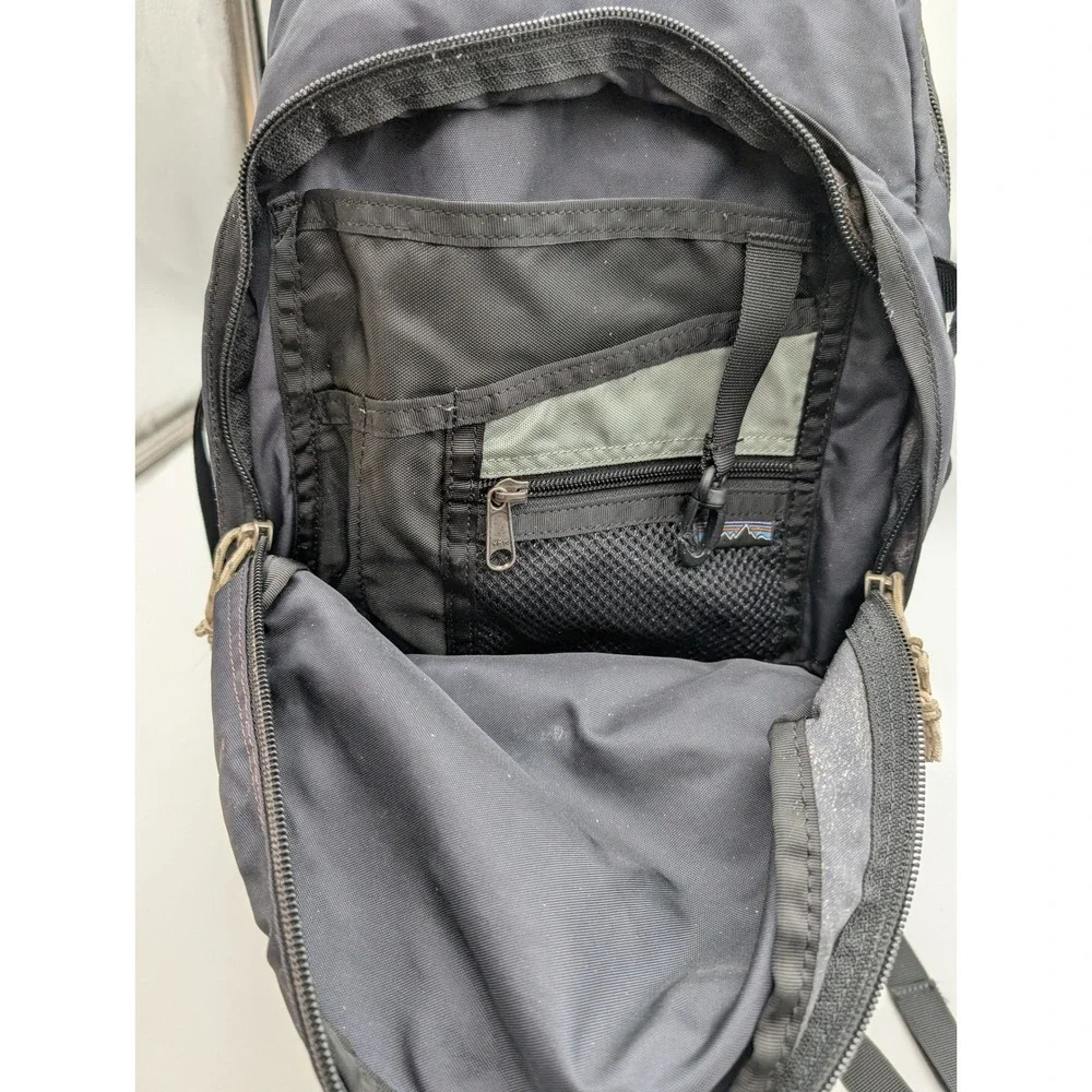 Patagonia backpack black