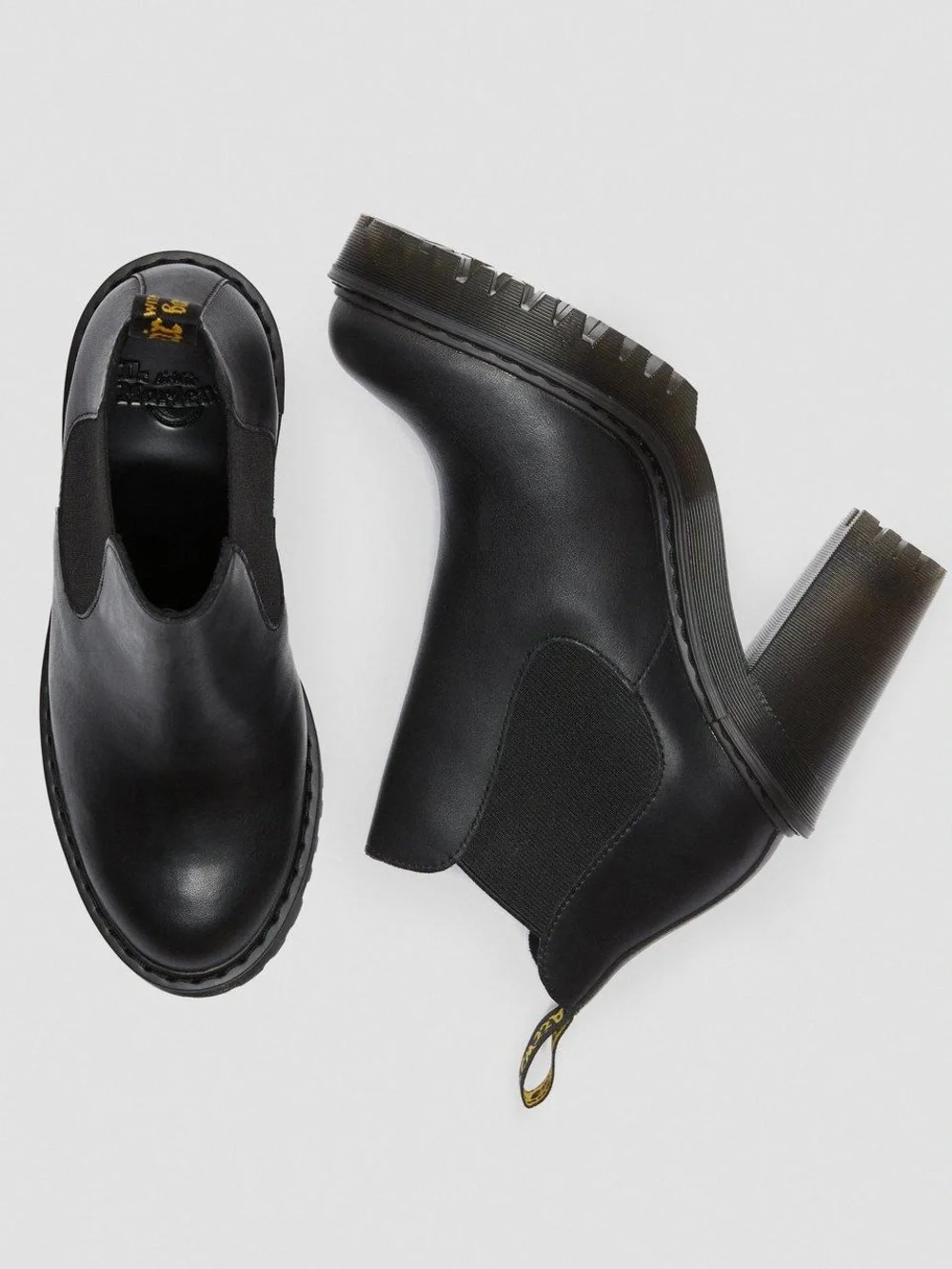 Dr Martens Hurston Chelsea High Block Heel Platform Pull On Black Boots EUC Sz 7