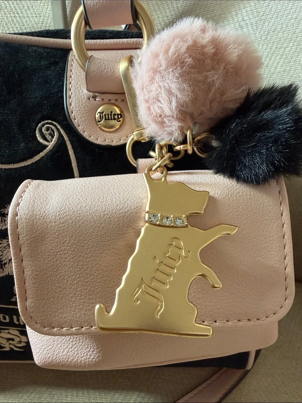 Juicy Couture classic juicy