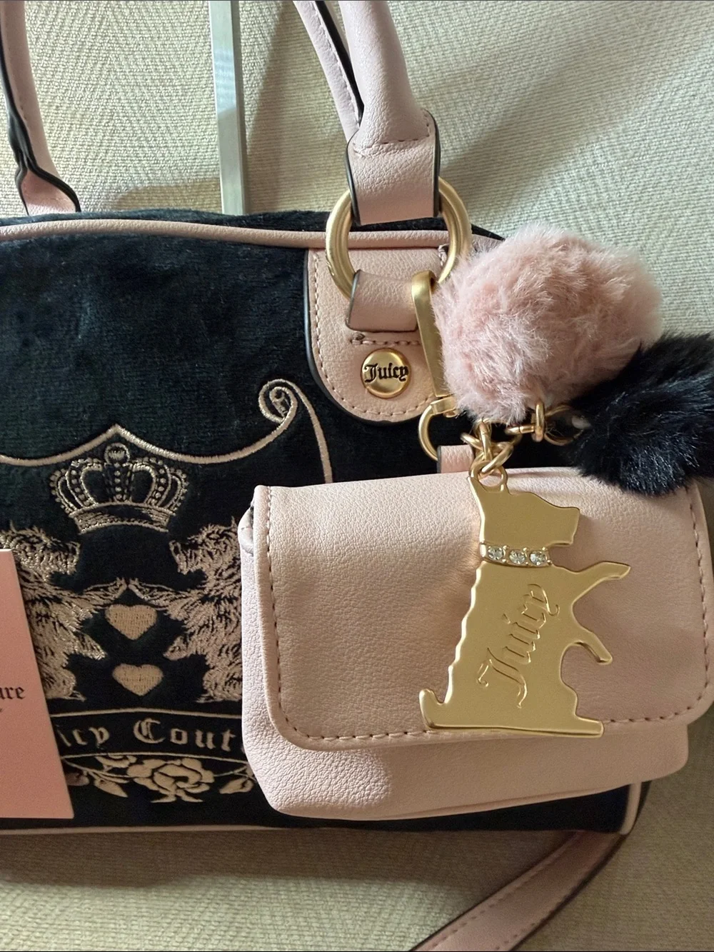 Juicy Couture classic juicy
