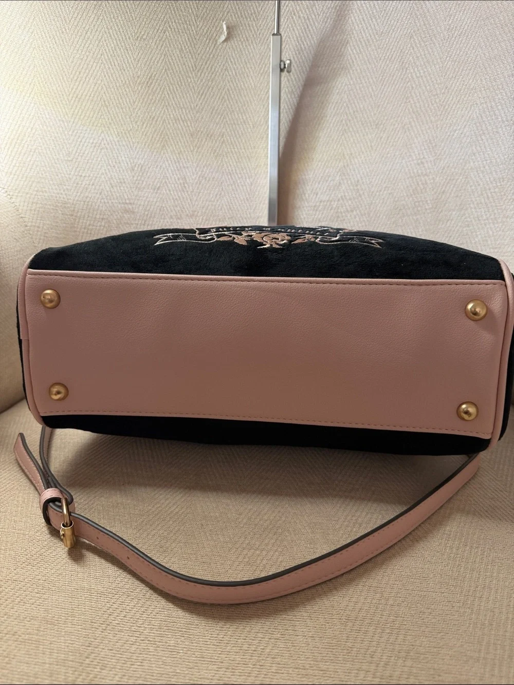 Juicy Couture classic juicy