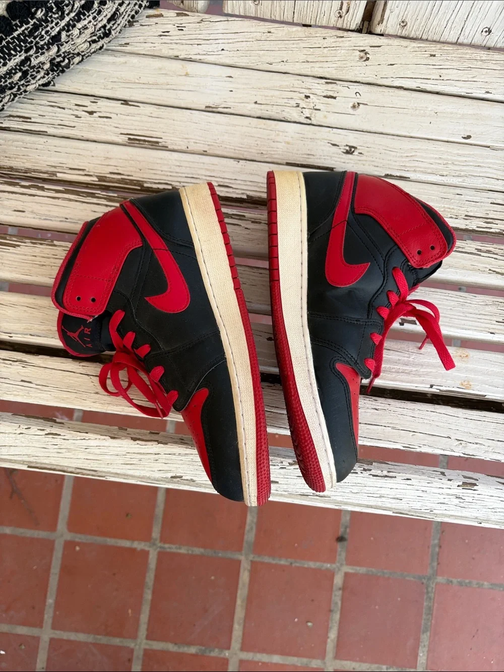 Jordan bold red