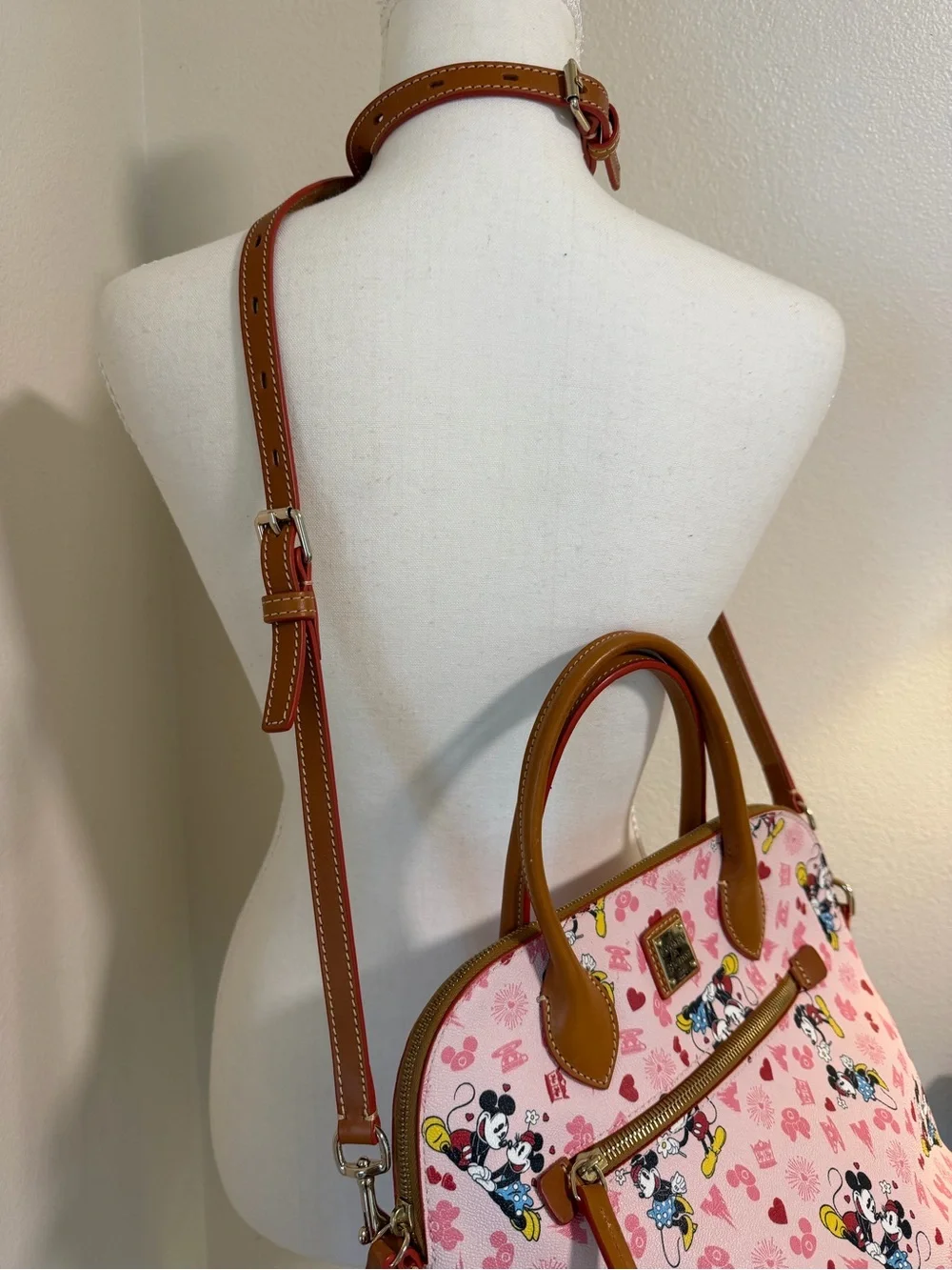 Dooney & Bourke dooney bourke