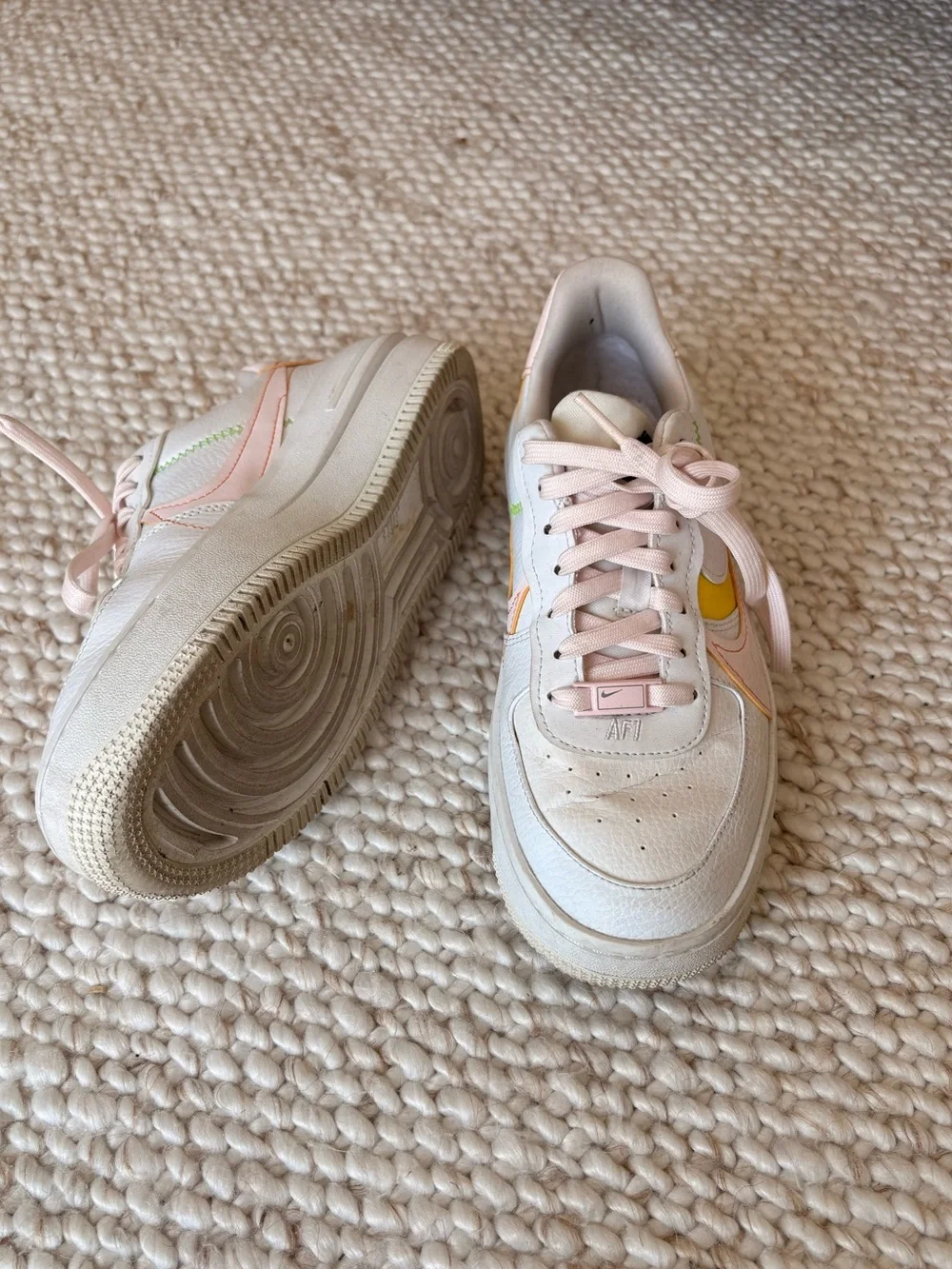Nike White and Pink Leather Sneakers with Yellow Accent
