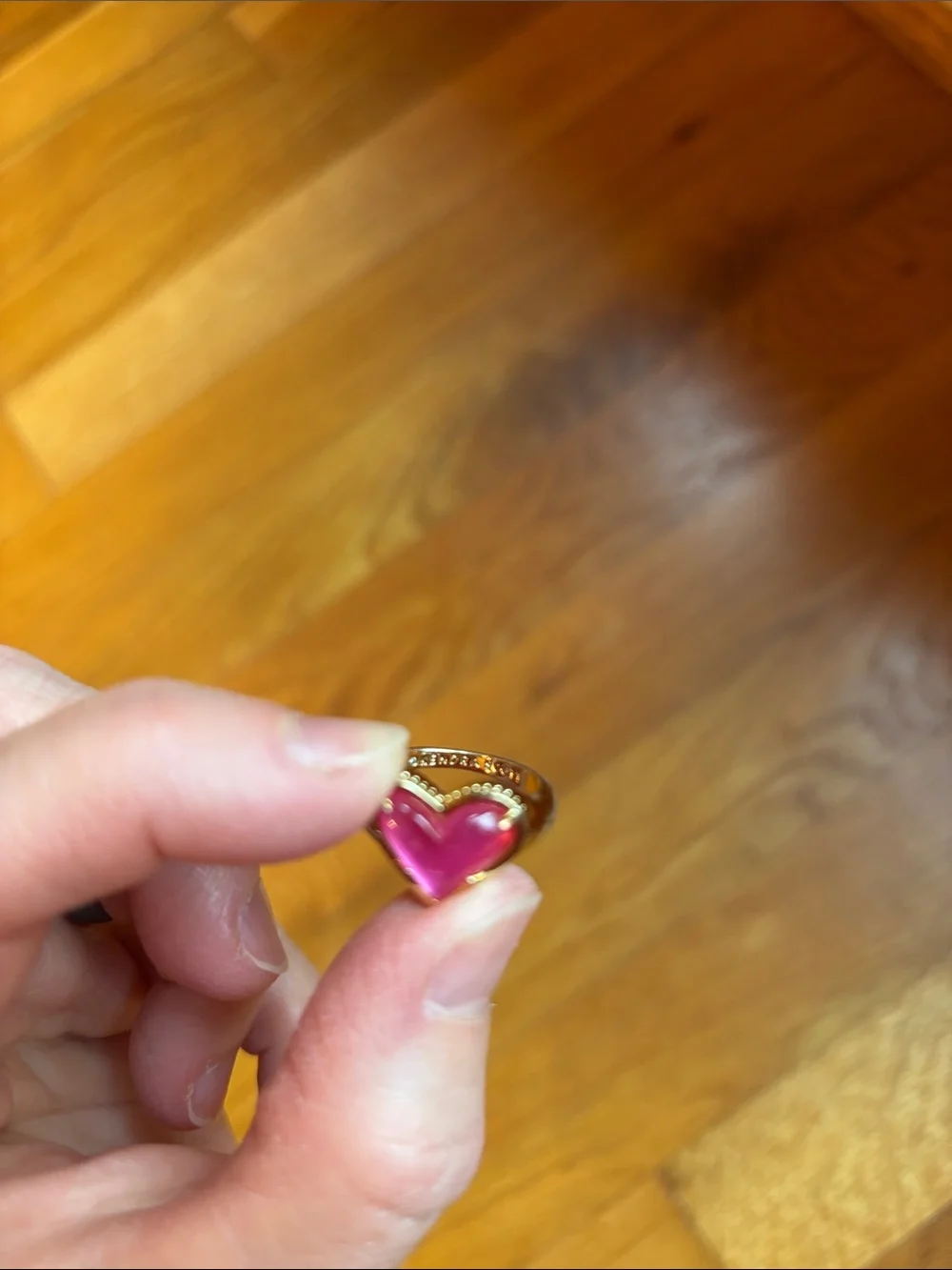 Kendra Scott hot pink