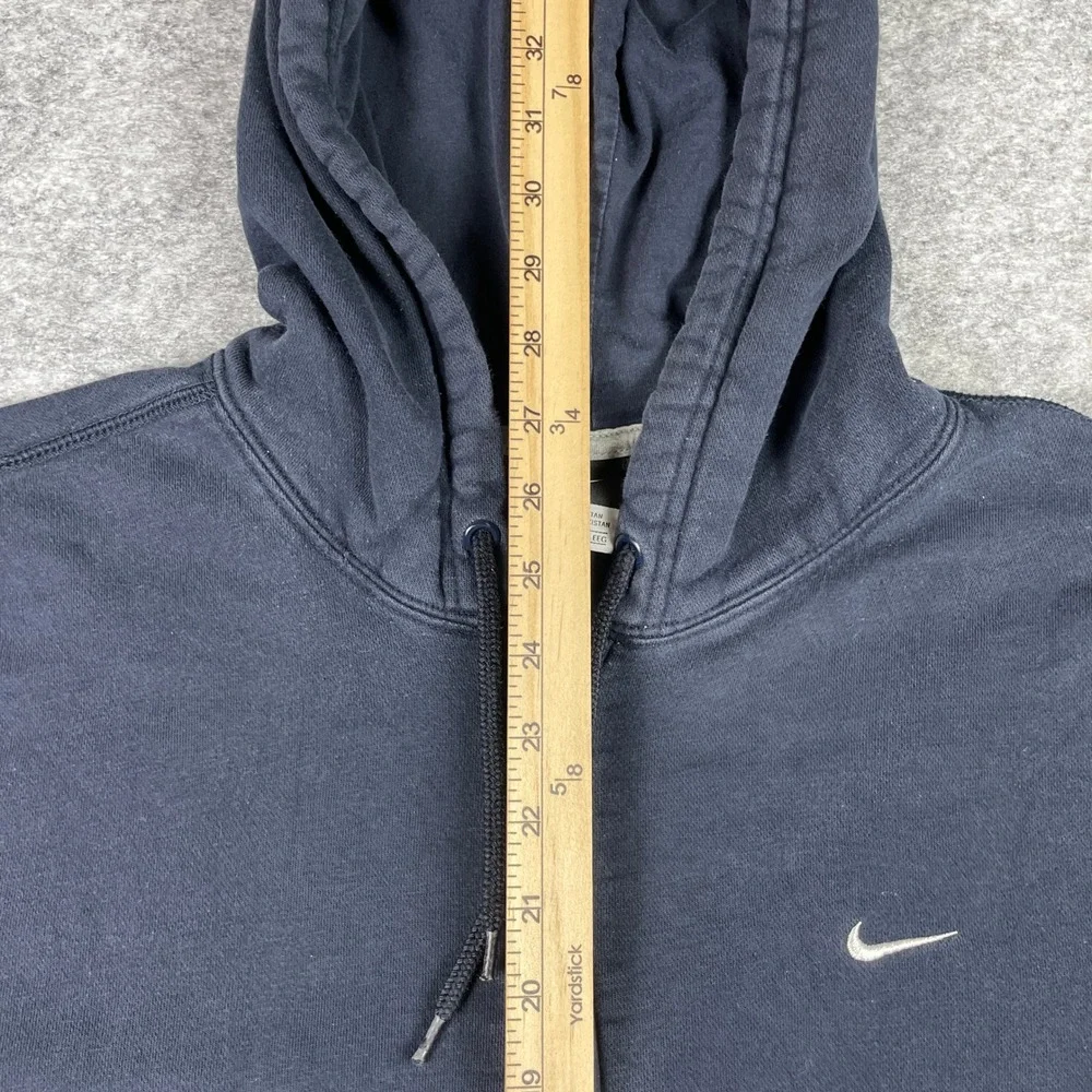 Nike secure pockets swoosh