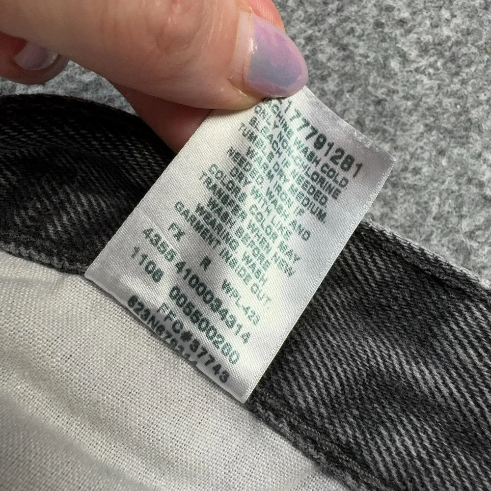 Levis pre owned
