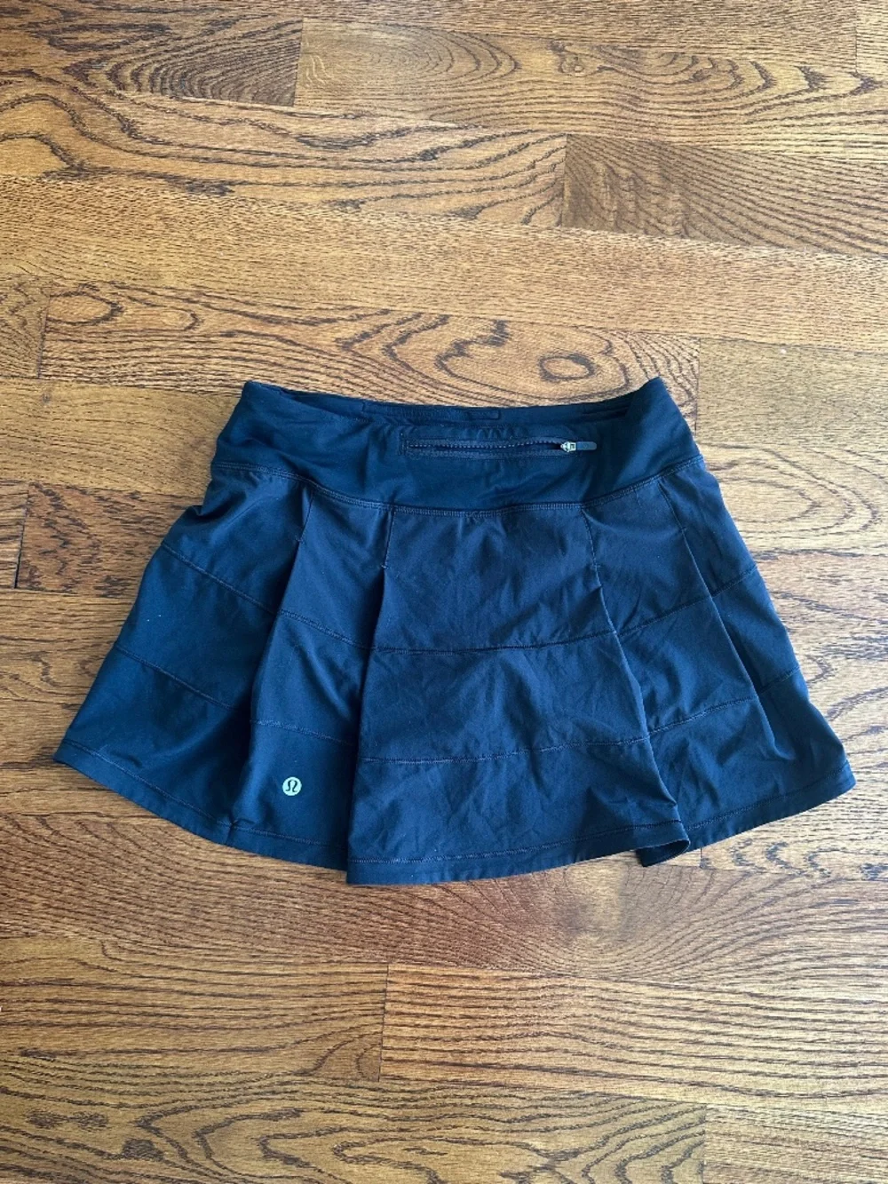 Lululemon Athletica Black Skort Sz 4