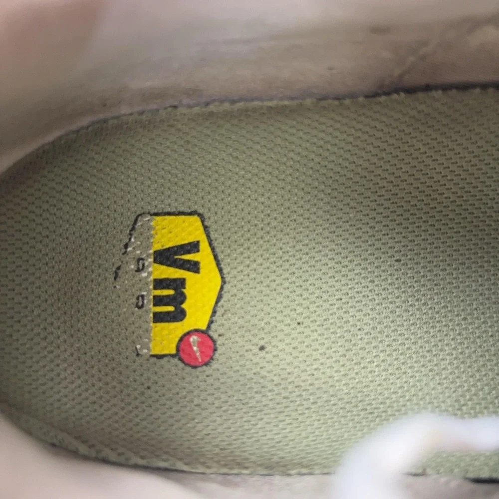 Nike pre owned
