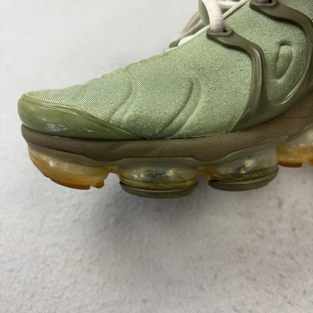 Nike pre owned
