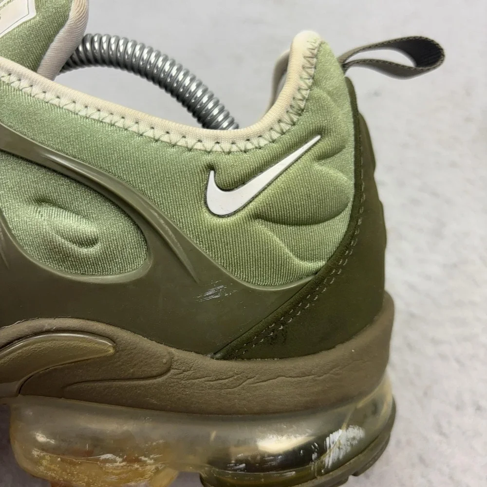 Nike pre owned