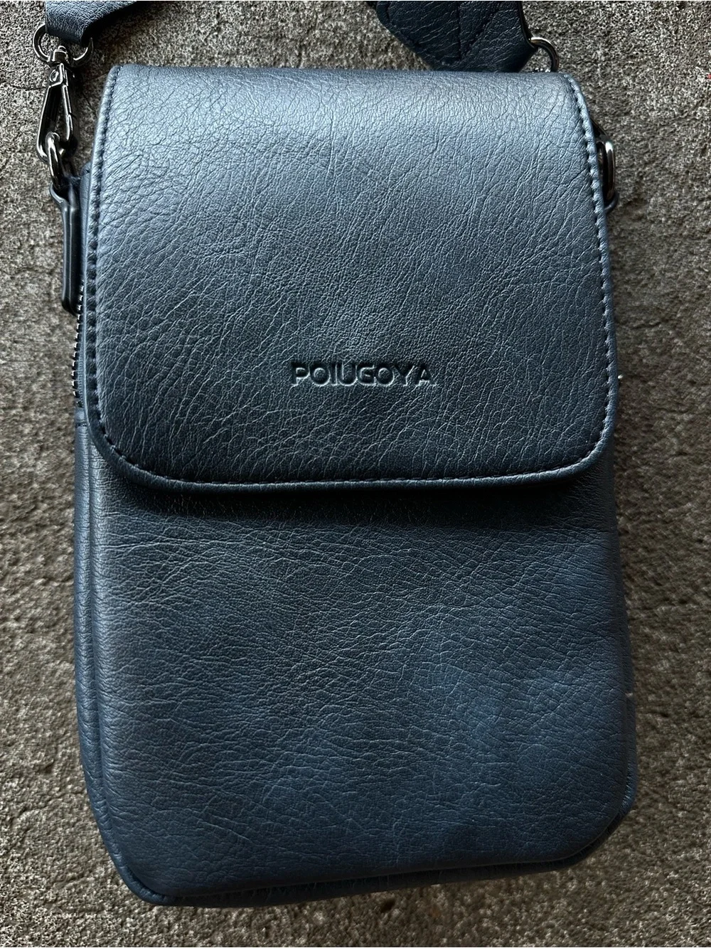 POIUGOYA navy leather