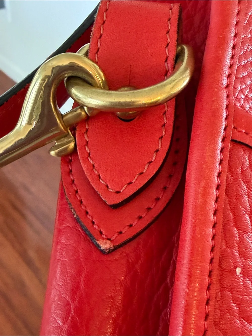 Dooney & Bourke structured pebbled