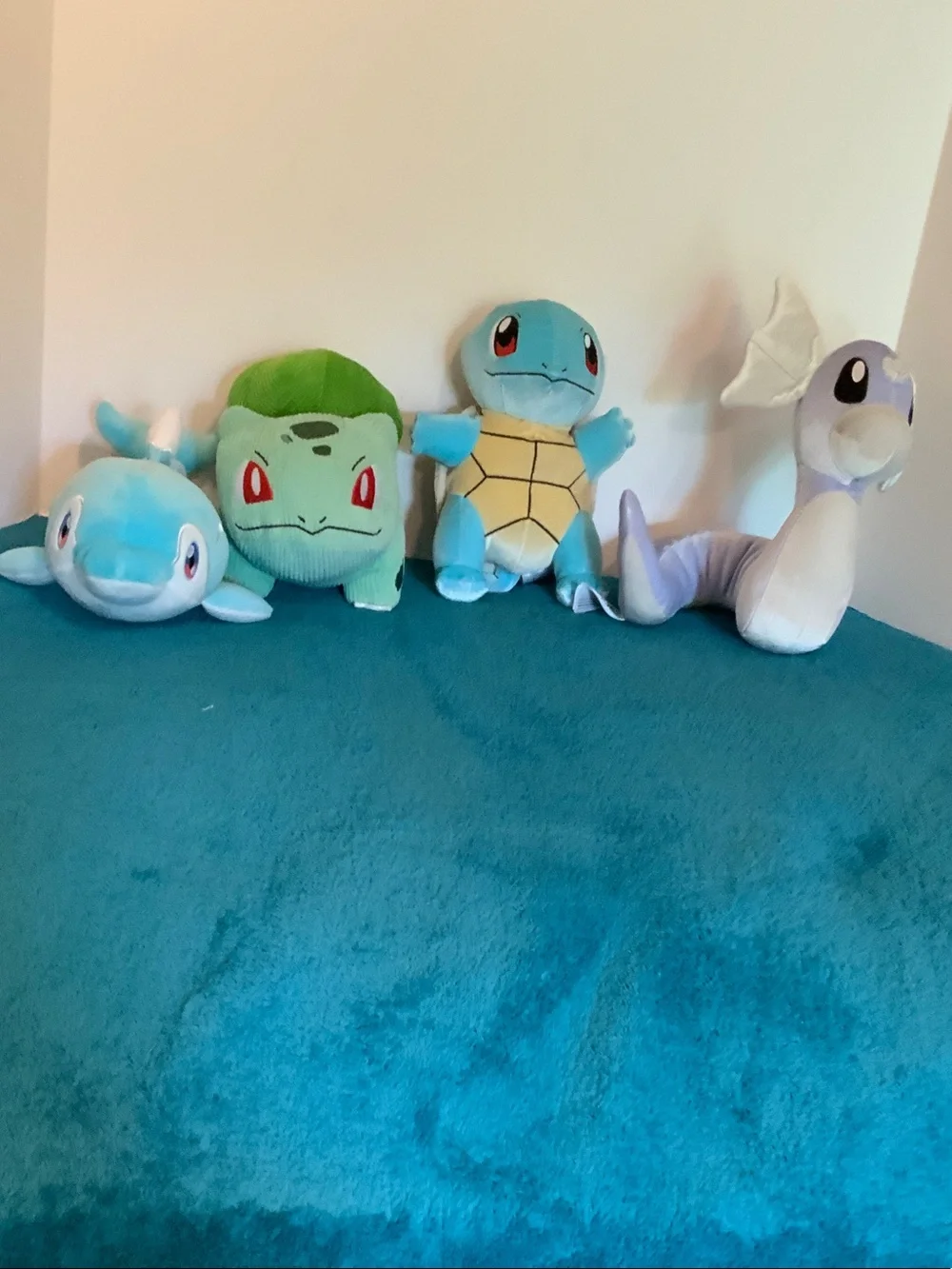 Set of4 Pokémon plushies