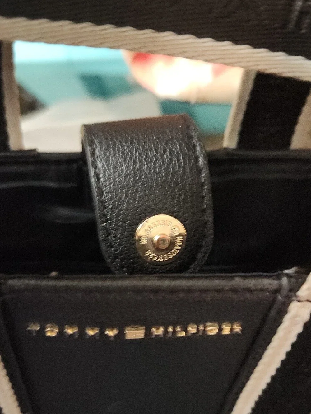 Tommy Hilfiger sleek tommy