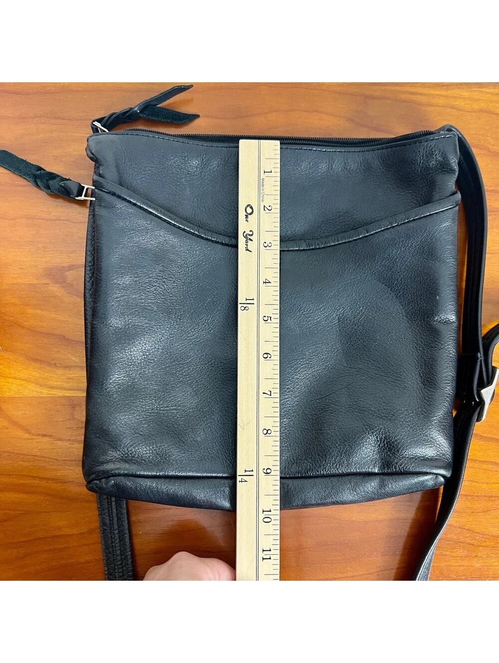 N/A leather style