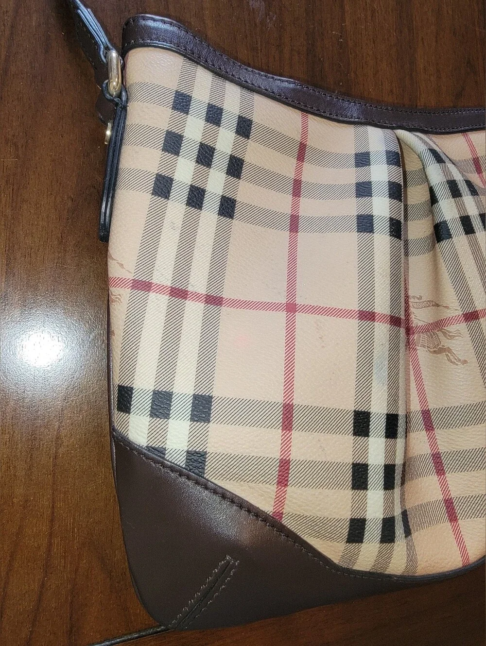Burberry classic plaid