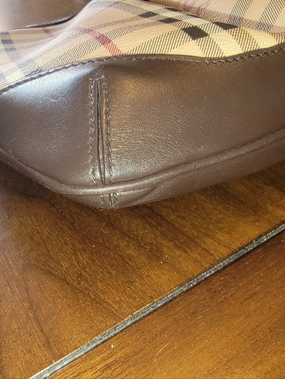 Burberry classic plaid