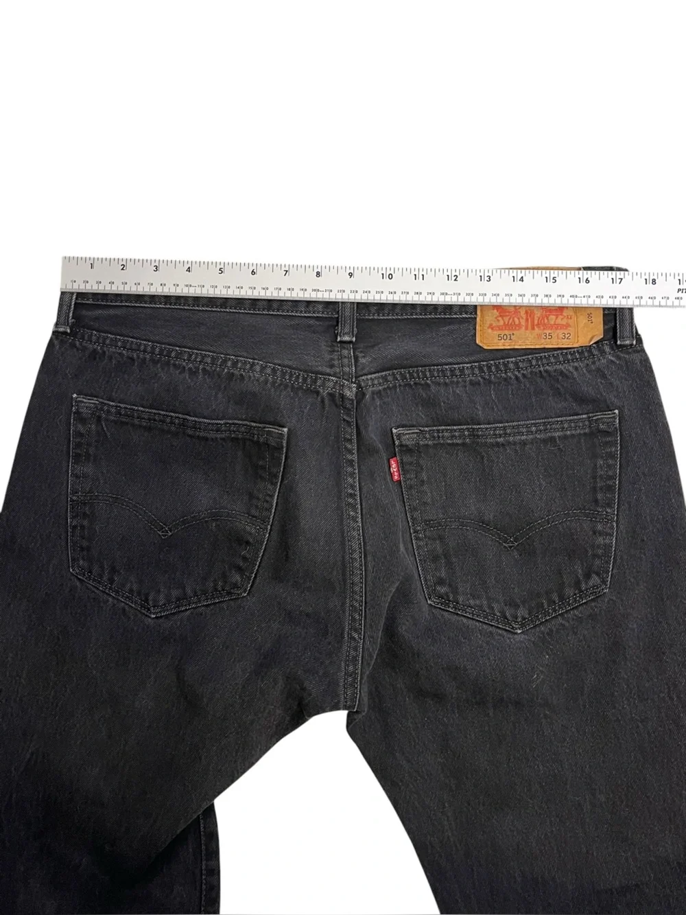 Levi's 501 Button Fly Black Straight Leg Relaxed Fit Men’s Jeans Size 35/32