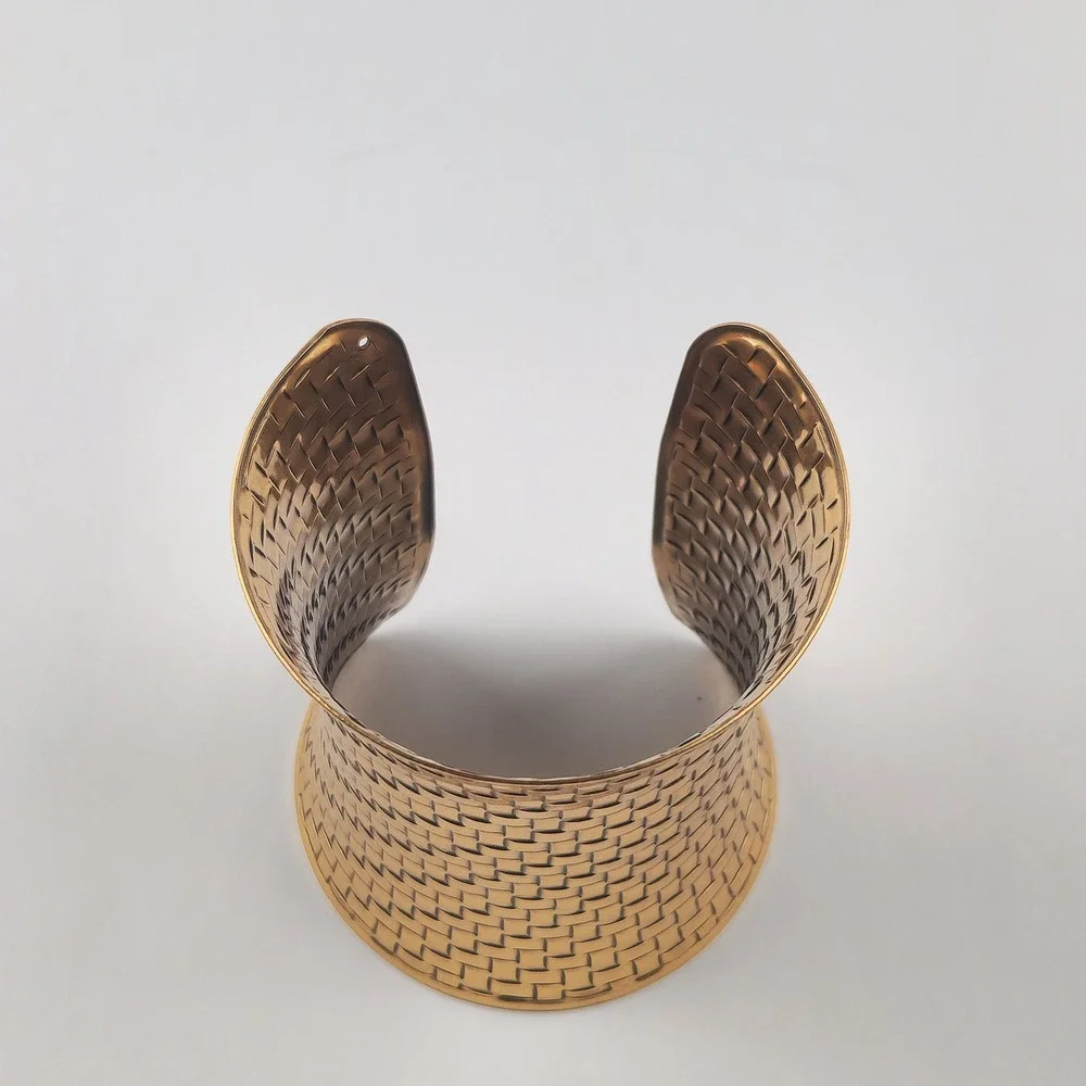 N/A vintage gold