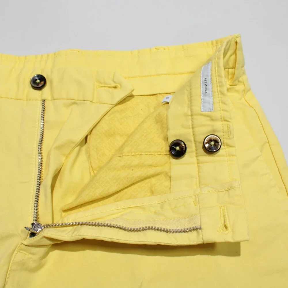 PT Torino NWT Bermuda / Casual Shorts Size 50 (34 US) Solid Yellow Cotton Blend
