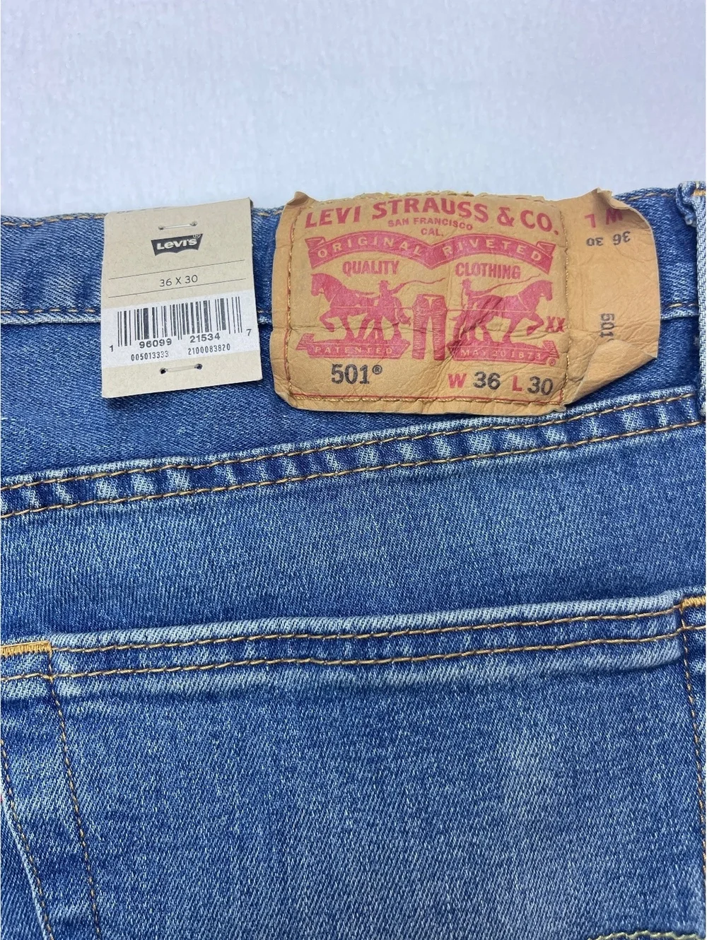 Levi's 501 Original Fit Blue Denim Jeans Size 36x30