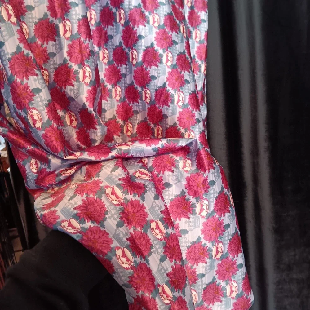 Izzy & Liv Bridgerton flowers scarf