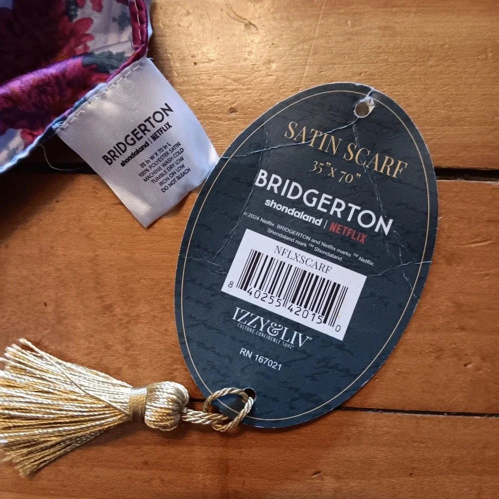 Izzy & Liv Bridgerton satin new brand