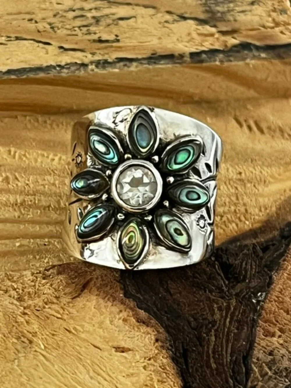 925 Sterling Silver Abalone Ring Floral Rhinestone Accent Chunky Wide Band Sz 7