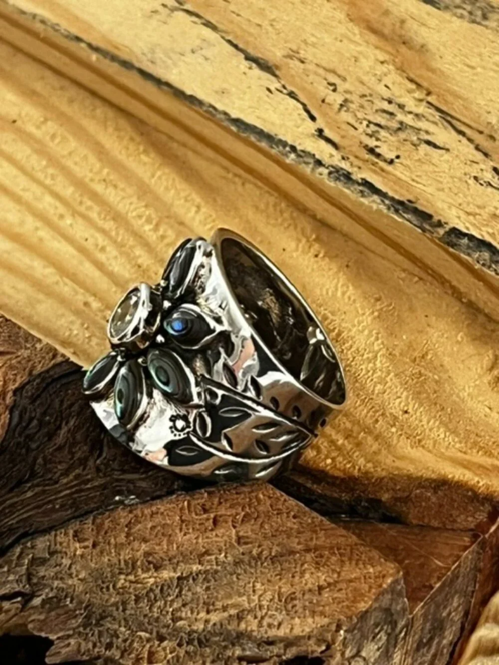 925 Sterling Silver Abalone Ring Floral Rhinestone Accent Chunky Wide Band Sz 7