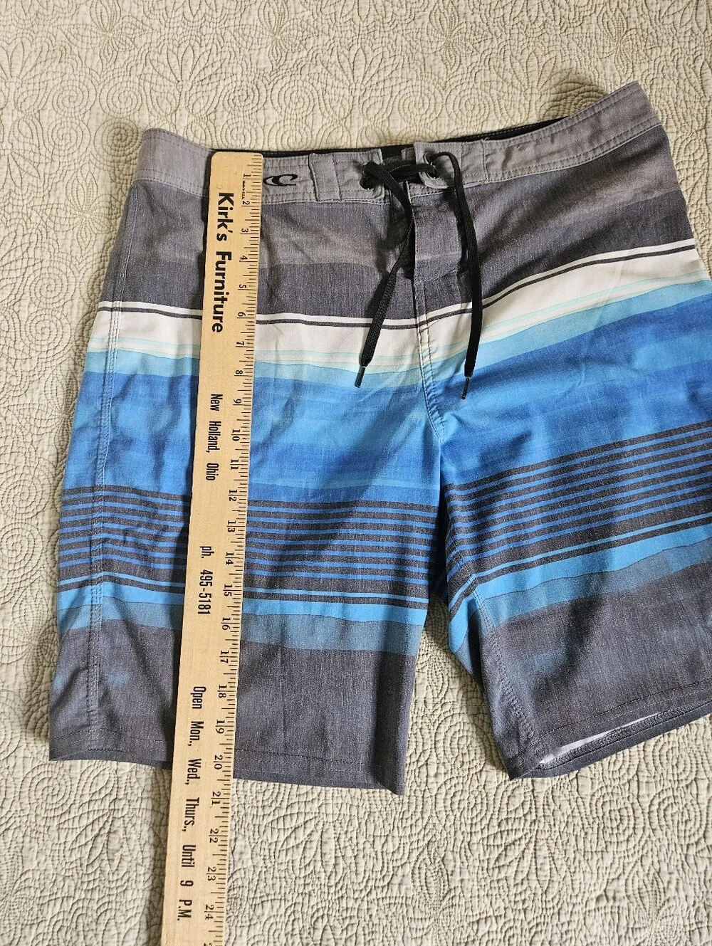 O'Neill Men's Board Shorts, Size 34, Striped Swim Trunks, blue/grey