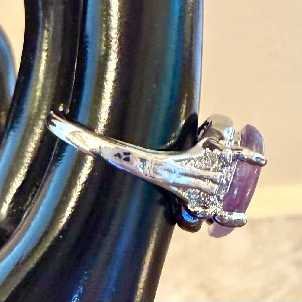 N/A feminine classic setting