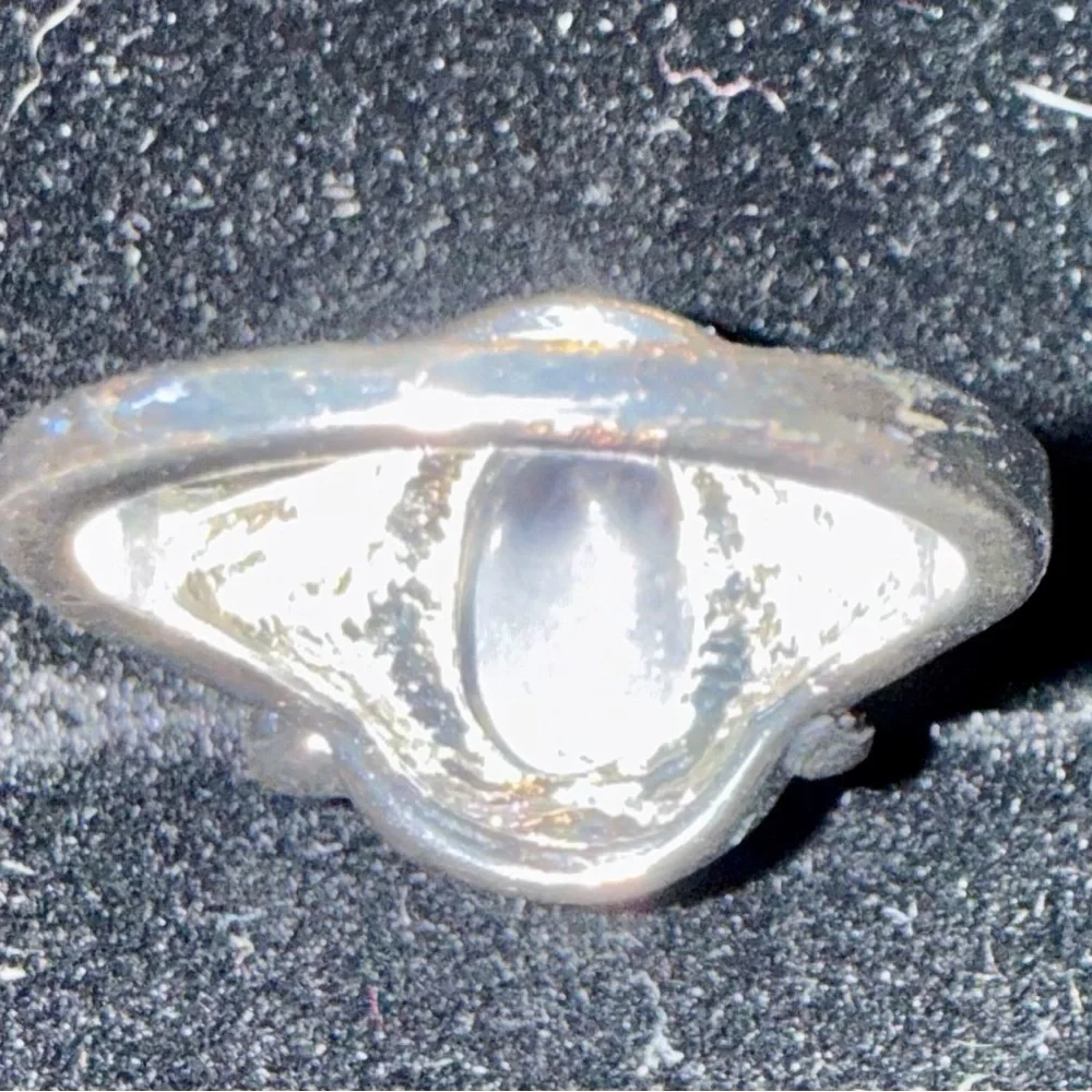 N/A versatile polished