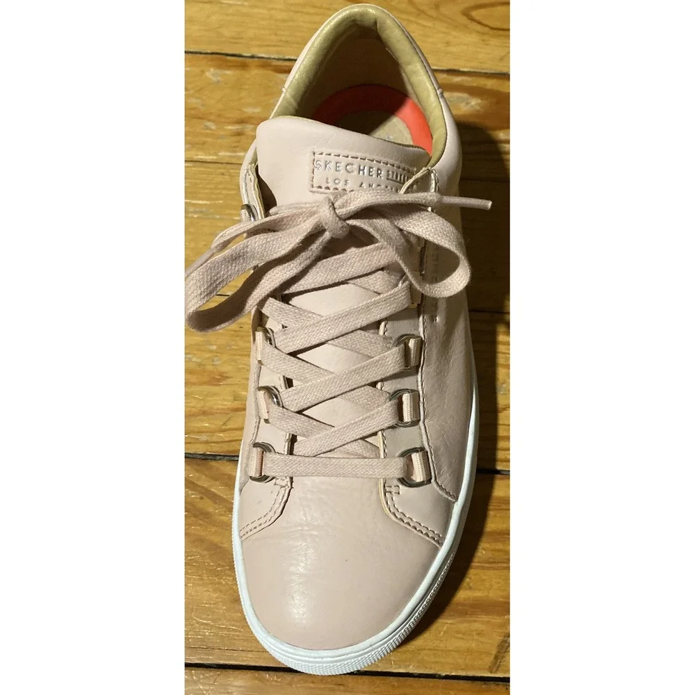 Skechers women street