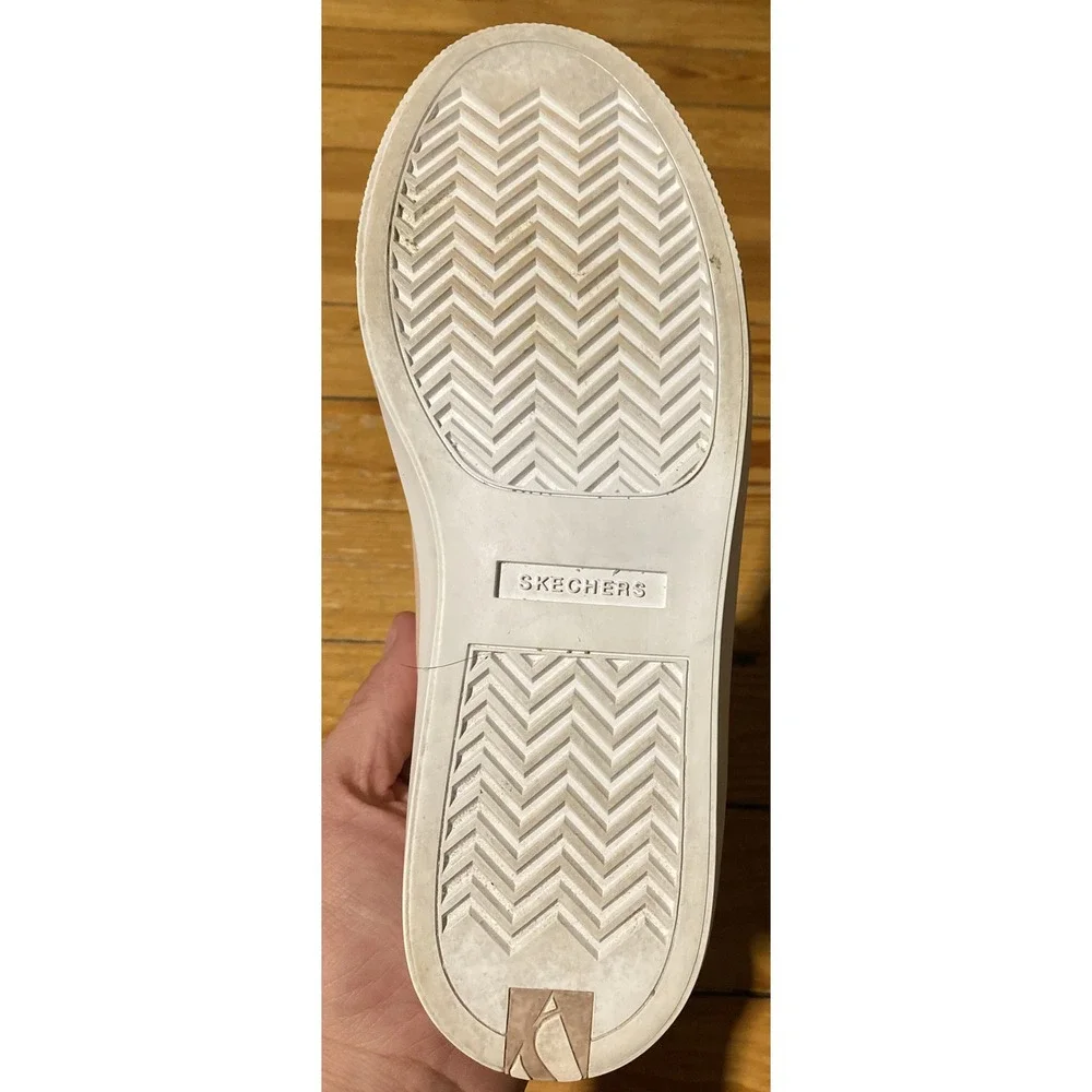 Skechers women street
