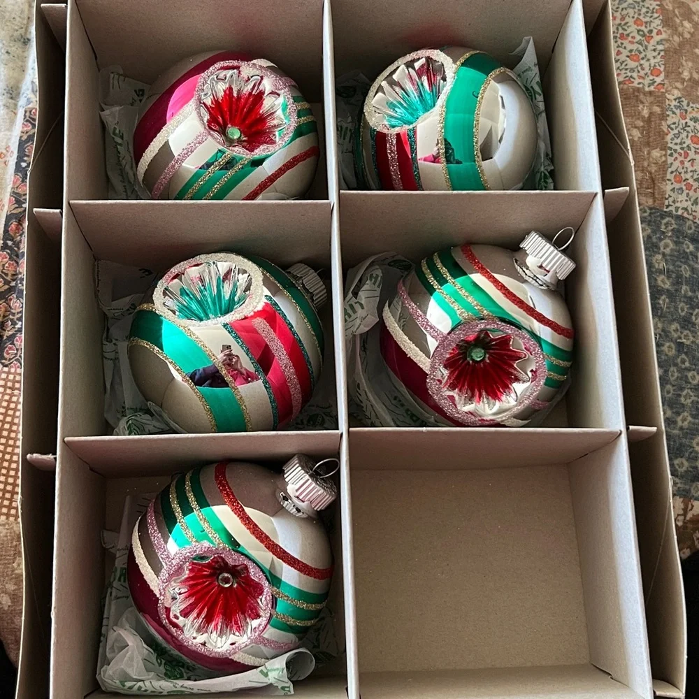 5 Jumbo Shiny Brite indent round glass ornaments Christmas
