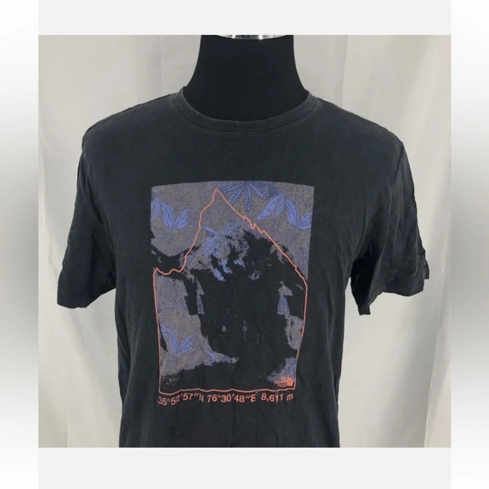 The North Face Large Mountain Flower Scene Black Short Sleeve T Shirt