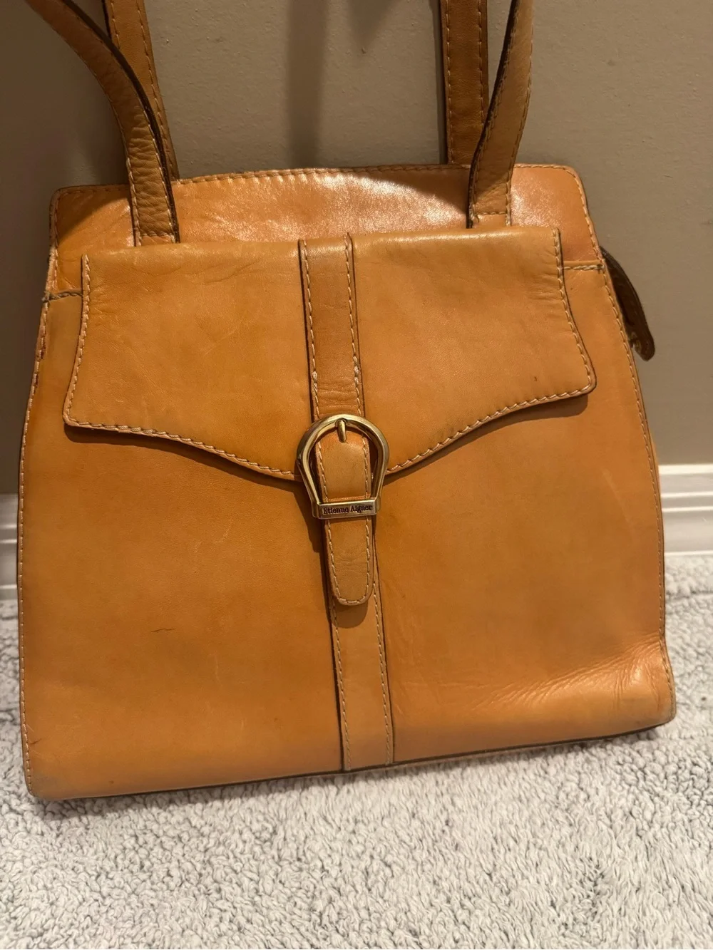N/A refined flap straps